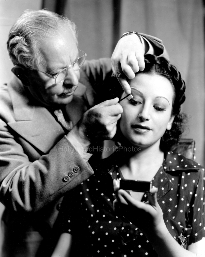 Max Factor 1939 2.jpg